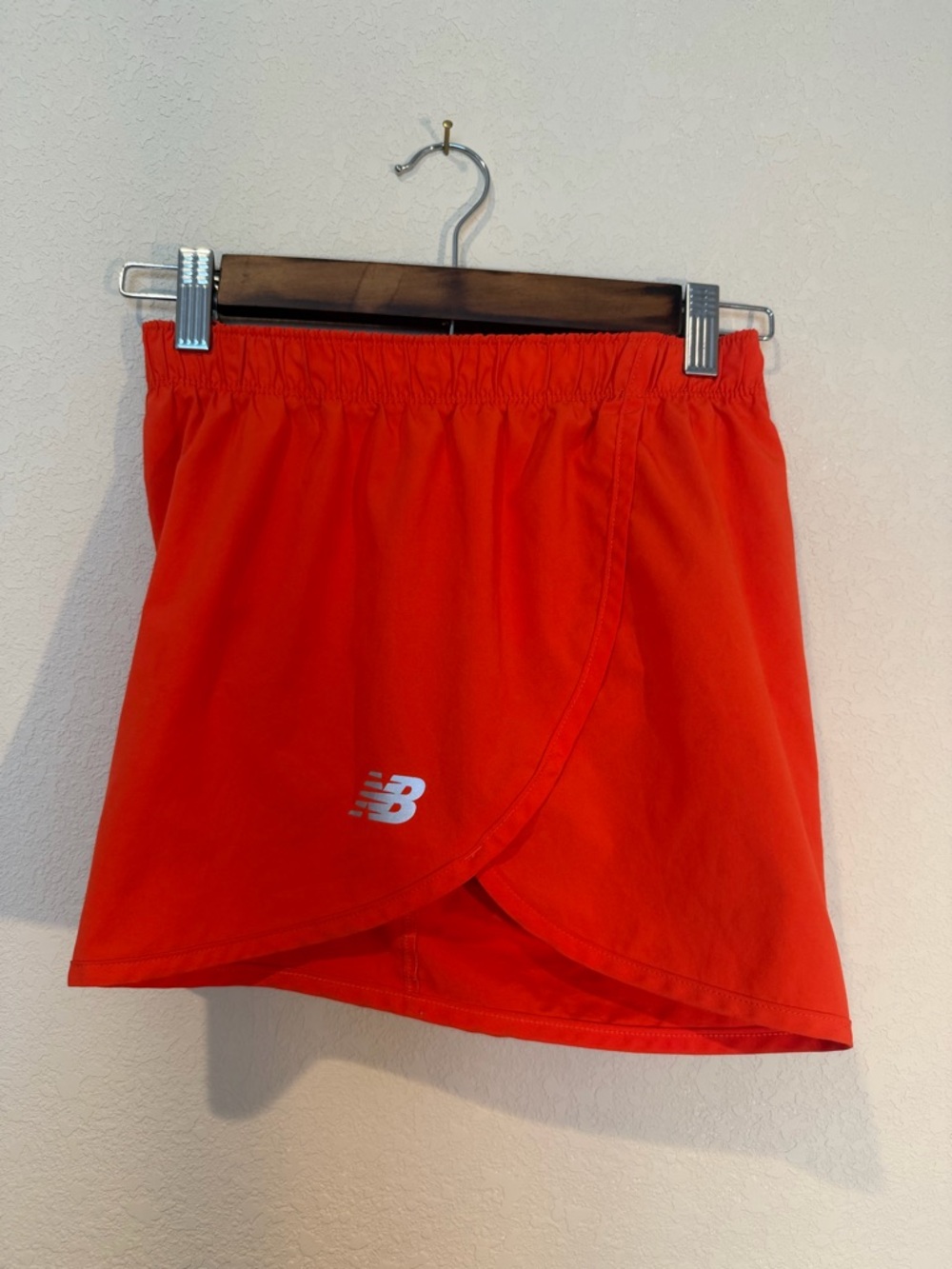 New Balance Women’s Bright orange/red Athletic Skort